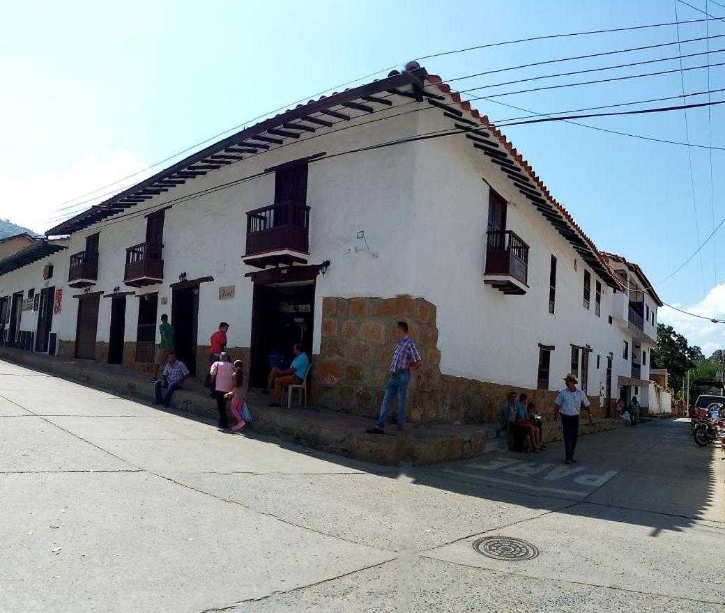 Hotel Central Graciela Valle de San Jose Bagian luar foto