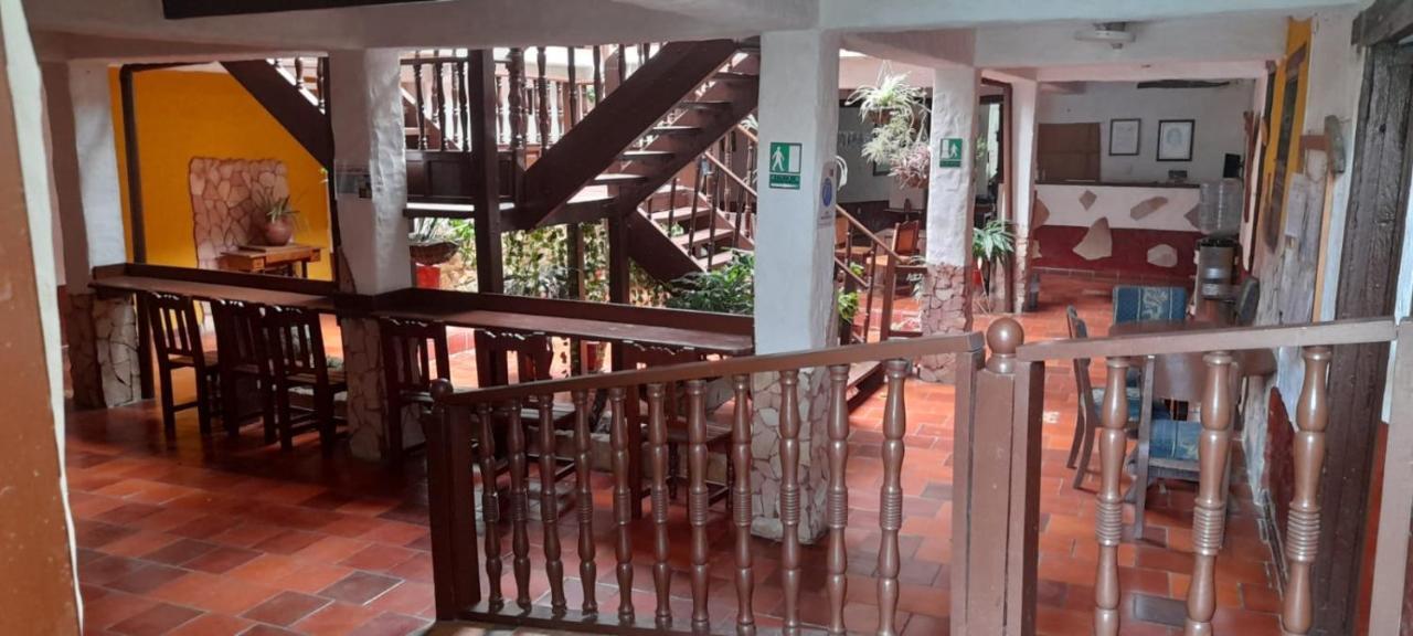 Hotel Central Graciela Valle de San Jose Bagian luar foto