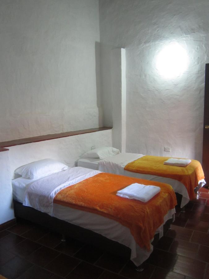 Hotel Central Graciela Valle de San Jose Bagian luar foto